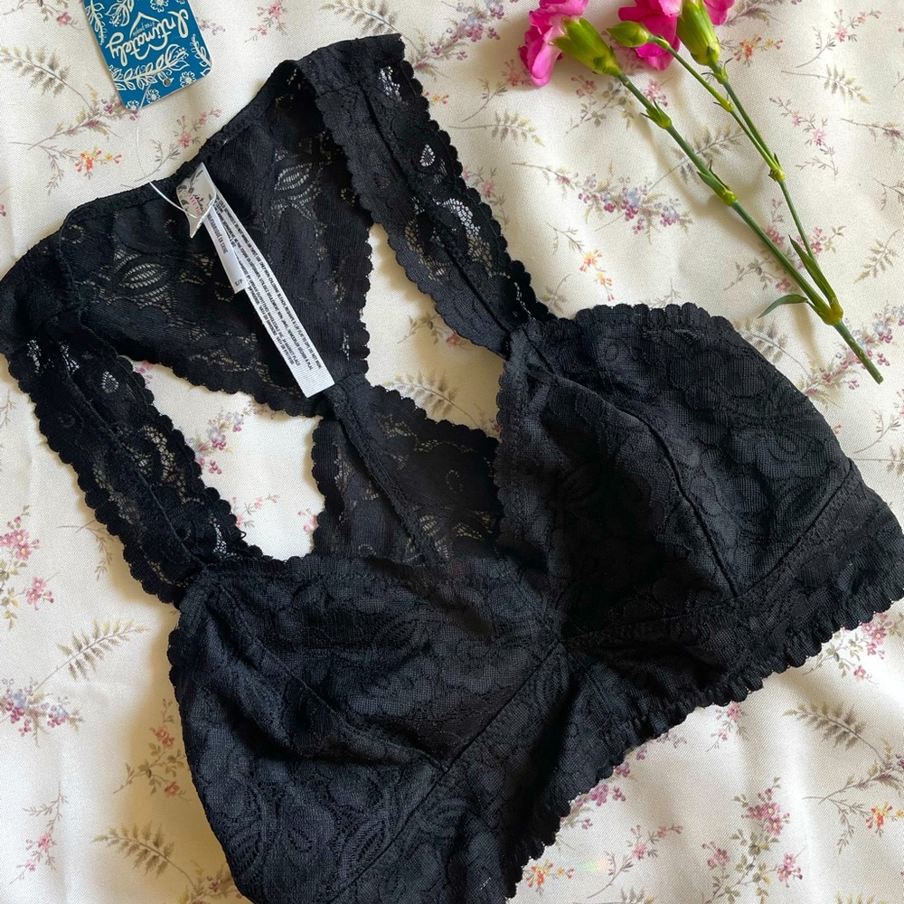 Lace bralette 🖤
